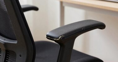 incorrect armrest adjustment