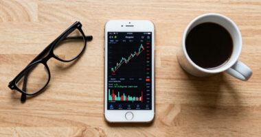 If a Stock Market Crash Is Coming, History Says Investors Who Do This 1 Thing Will Win Out
